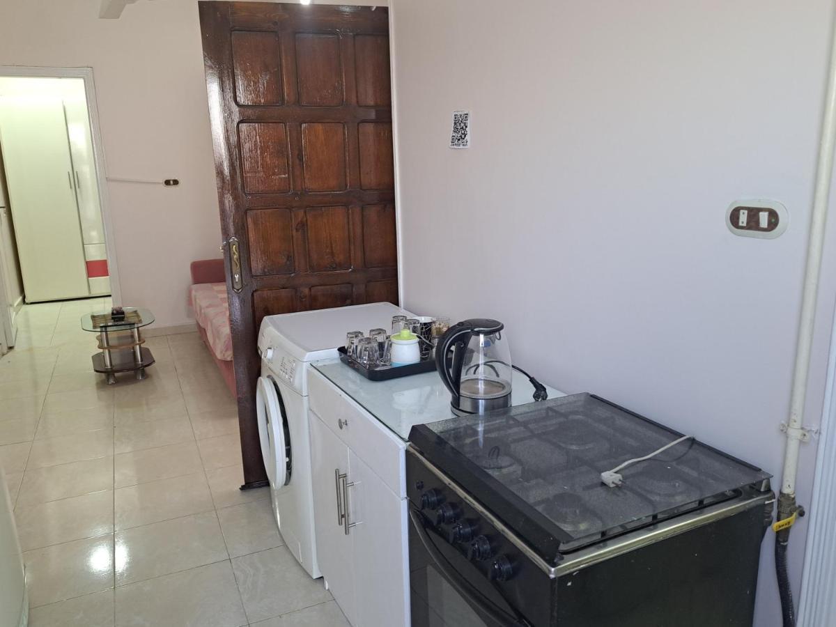 Sweet Home Flat 1-Last Check In 12 Am Χουργκάντα Εξωτερικό φωτογραφία